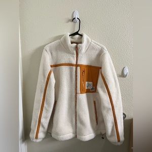 Gift from my ex, needs to sell.